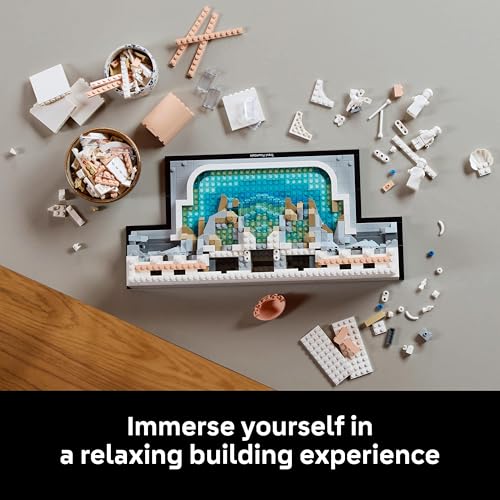 LEGO 21062 Architecture Trevi Fountain - Baroque Monument Model Kit with Palazzo Poli Facade & Minifigure Sculptures - Home or Office Decor DIY Set for Adults