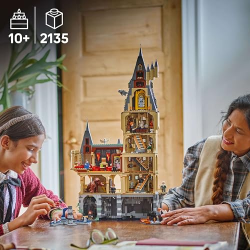 LEGO 76454 Harry Potter Hogwarts Castle : The Main Tower with Modular Flying Key & Wizard Chess Rooms, plus 12 Minifigures
