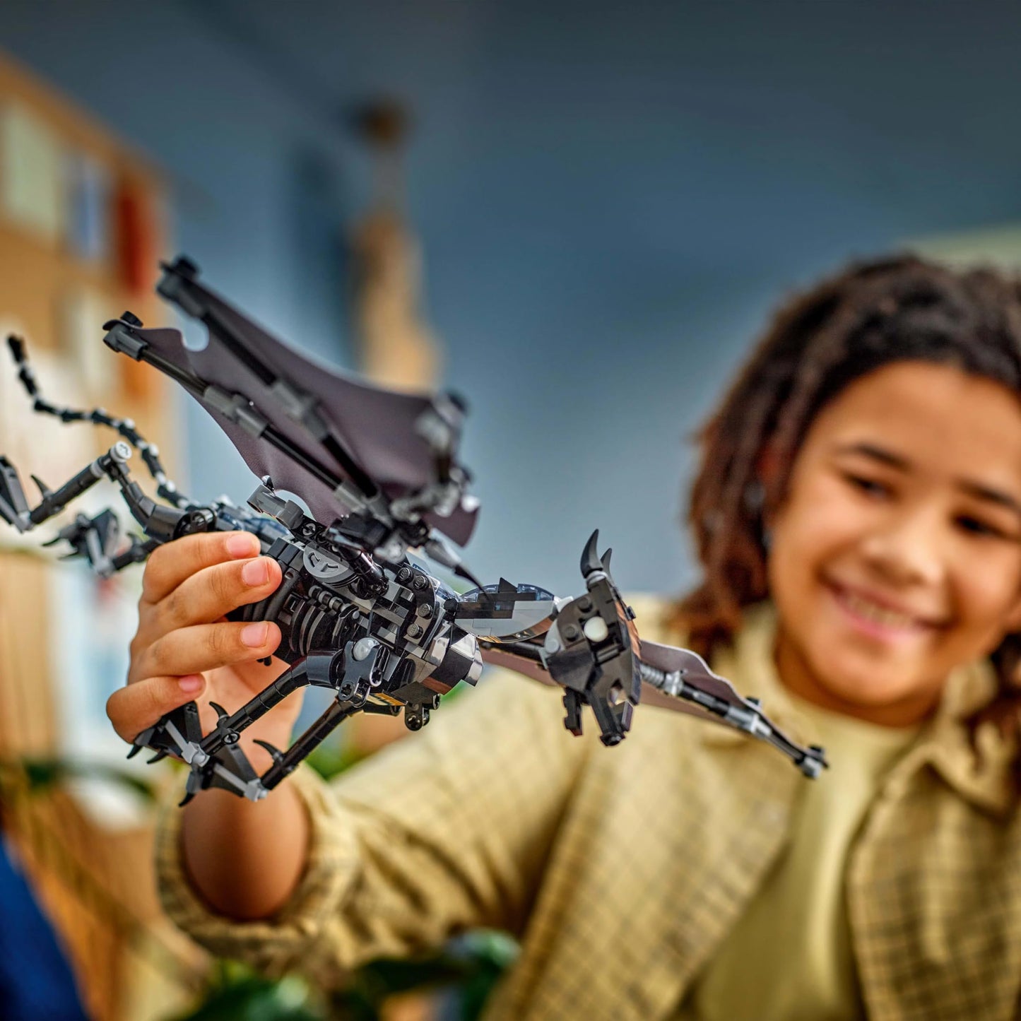 LEGO 76458 Harry Potter Thestral Family with Posable Wings, Head & Legs - incl. a Forbidden Forest Tree