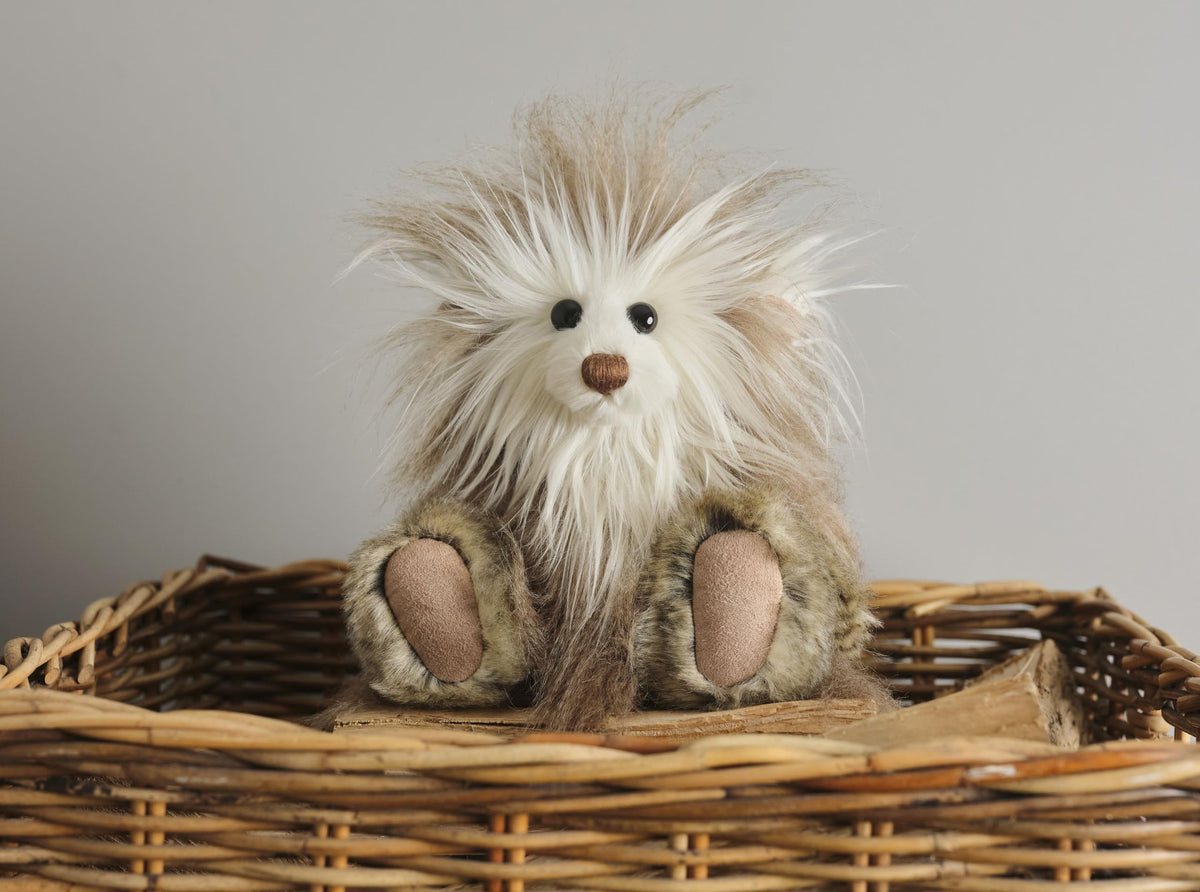 Charlie Bears - Cobweb Maker - 2026 Plush Collection