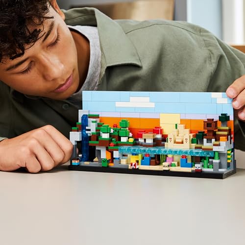 LEGO 21589 Minecraft Mini Biomes Toy - 3D Puzzle w/ 5 Microfigures
