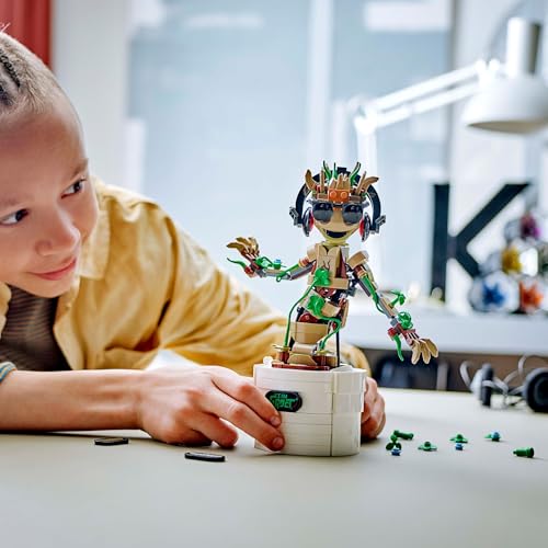 LEGO 76297 Marvel Dancing Groot - Guardians of the Galaxy Character