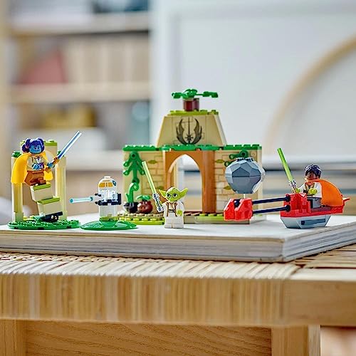 LEGO 75358 Star Wars Tenoo Jedi Temple Set with Master Yoda, Lightsabers, Droïd Figure and Speeder Bike