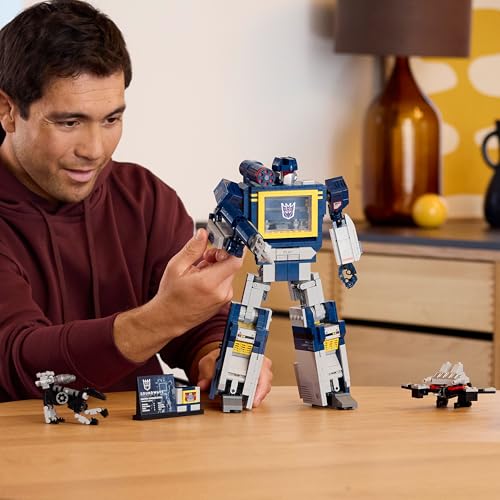 LEGO 10358 Icons Transformers : Soundwave - Display Model Kit with Convertible Figures incl. Laserbeak & Ravage, plus a Sound Brick