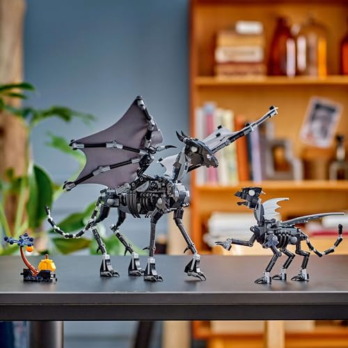 LEGO 76458 Harry Potter Thestral Family with Posable Wings, Head & Legs - incl. a Forbidden Forest Tree