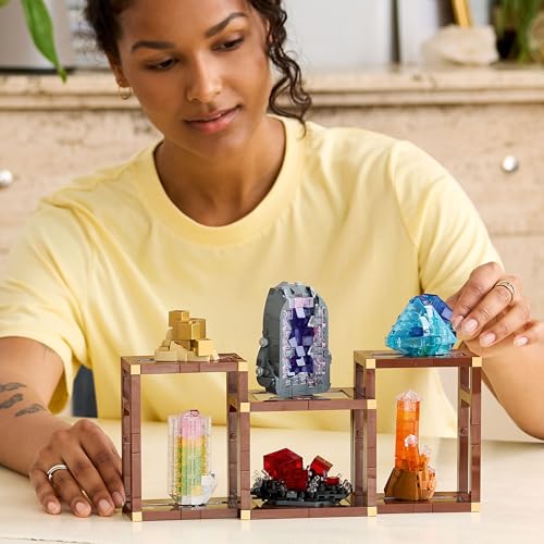 LEGO 21362 Ideas Mineral Collection - Display Model with Crystal Elements incl. Amethyst, Flourite & Tangerine Quartz, plus 3 Stands
