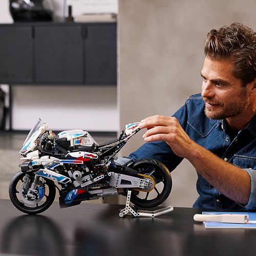 LEGO 42130 Technic BMW M 1000 RR Motorbike Model Kit