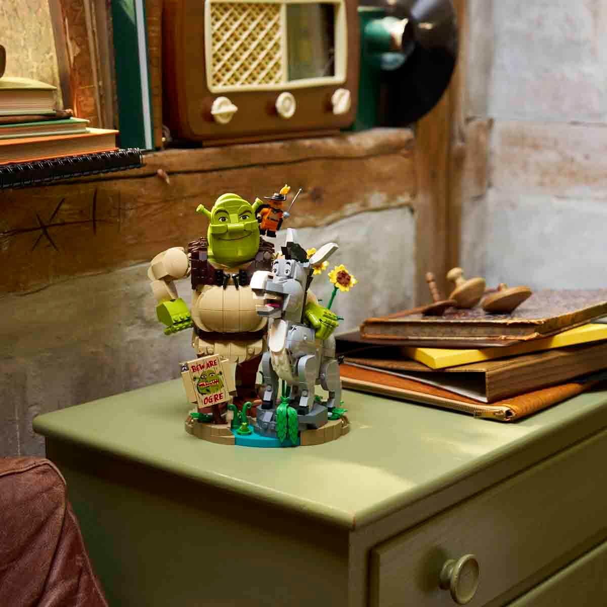 LEGO 72423 Shrek, Donkey & Puss in Boots