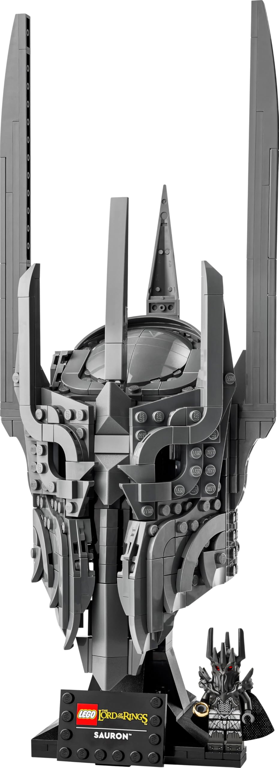 LEGO Icons The Lord of the Rings: Sauron's Helmet - Display Model Kit for Adults - incl. the One Ring & a Collectible Minifigure - DIY Gift Idea for Movie Fans - 11373