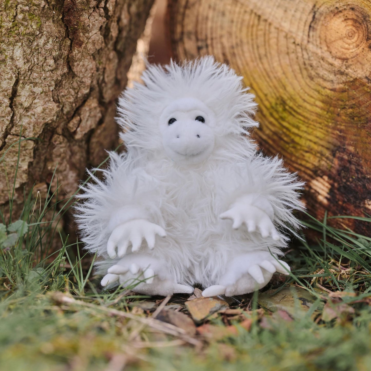 Charlie Bears - Cuddle Cub Yeti - Stuffed Toy Suitable from Birth 13cm Tall