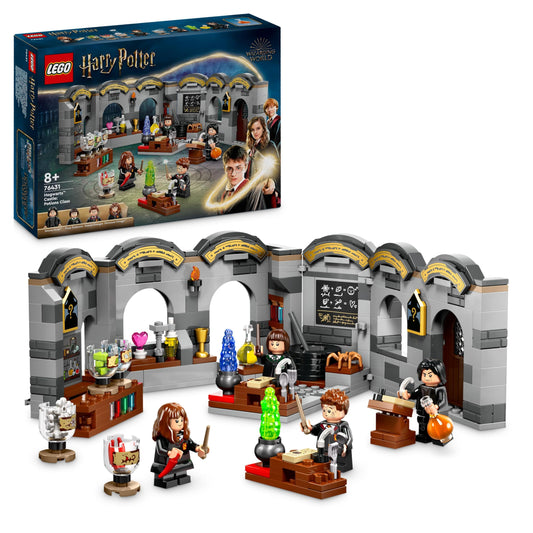 LEGO Harry Potter Hogwarts Castle : Potions Class Set with 4 Character Minifigures Incl. Hermione Granger