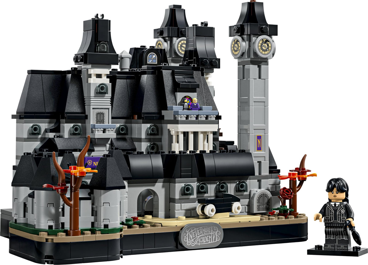 LEGO 76788 Wednesday : Nevermore Academy