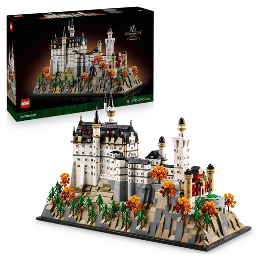 LEGO 21063 Architecture Neuschwanstein Castle - incl. Towers, Courtyards & a Detailed Interior