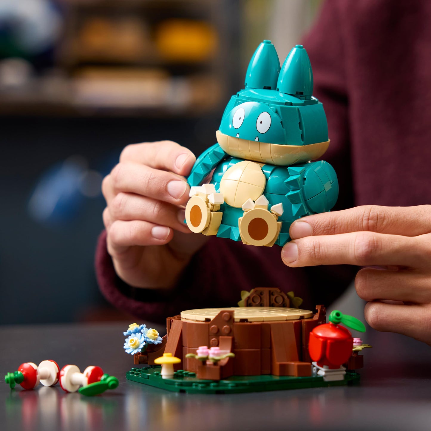 LEGO 72150 Pokémon Munchlax Figure - Building Set for Adults - Anime Model Kit with Posable Limbs & Head