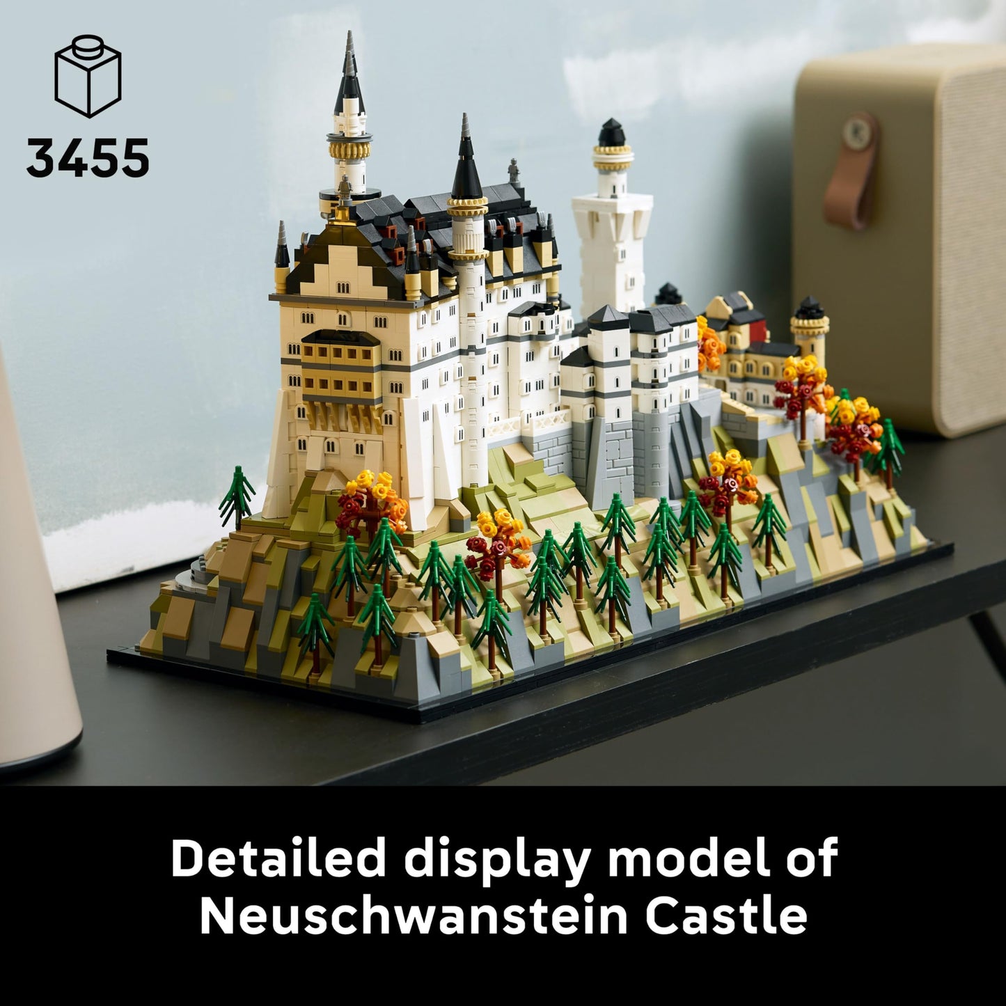 LEGO 21063 Architecture Neuschwanstein Castle - incl. Towers, Courtyards & a Detailed Interior