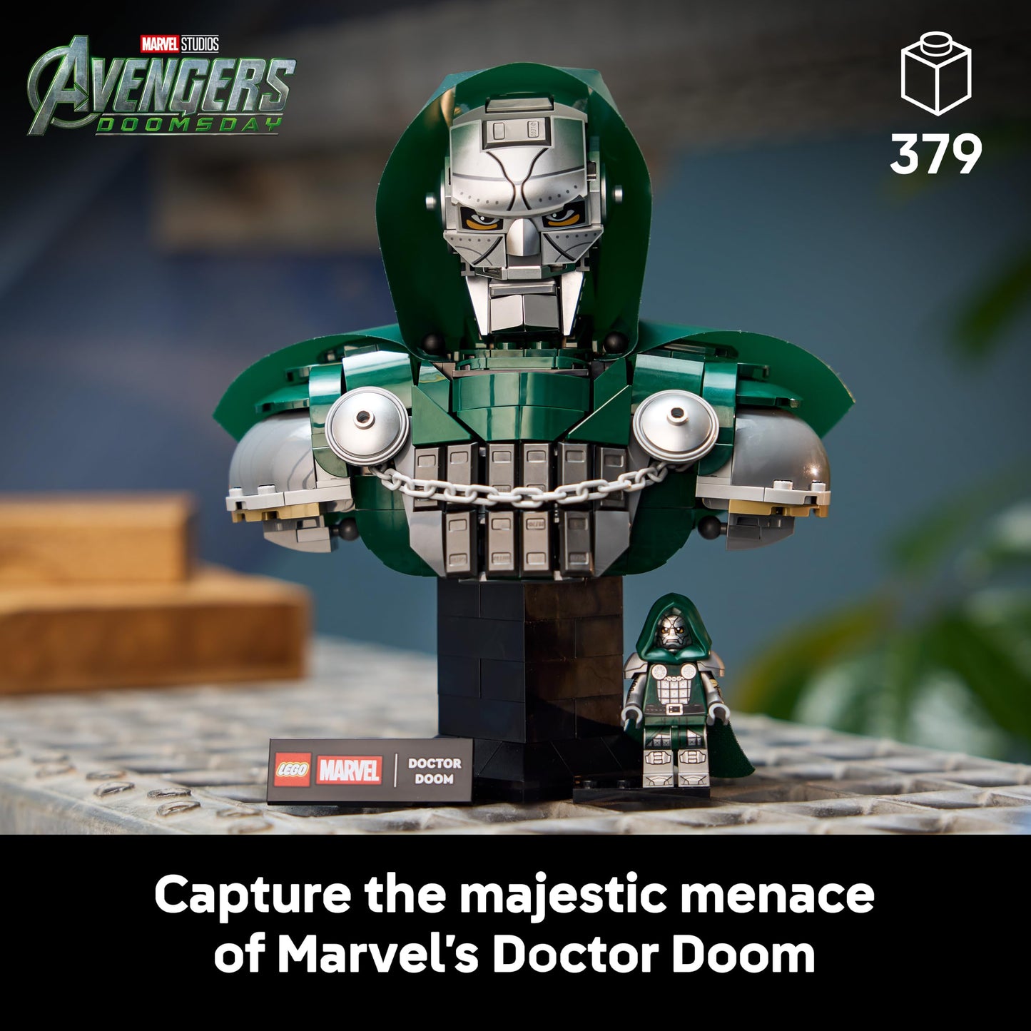 LEGO 76345 Marvel Doctor Doom Bust - Display Model Kit for Adults incl. Collectible Minifigure & Nameplate