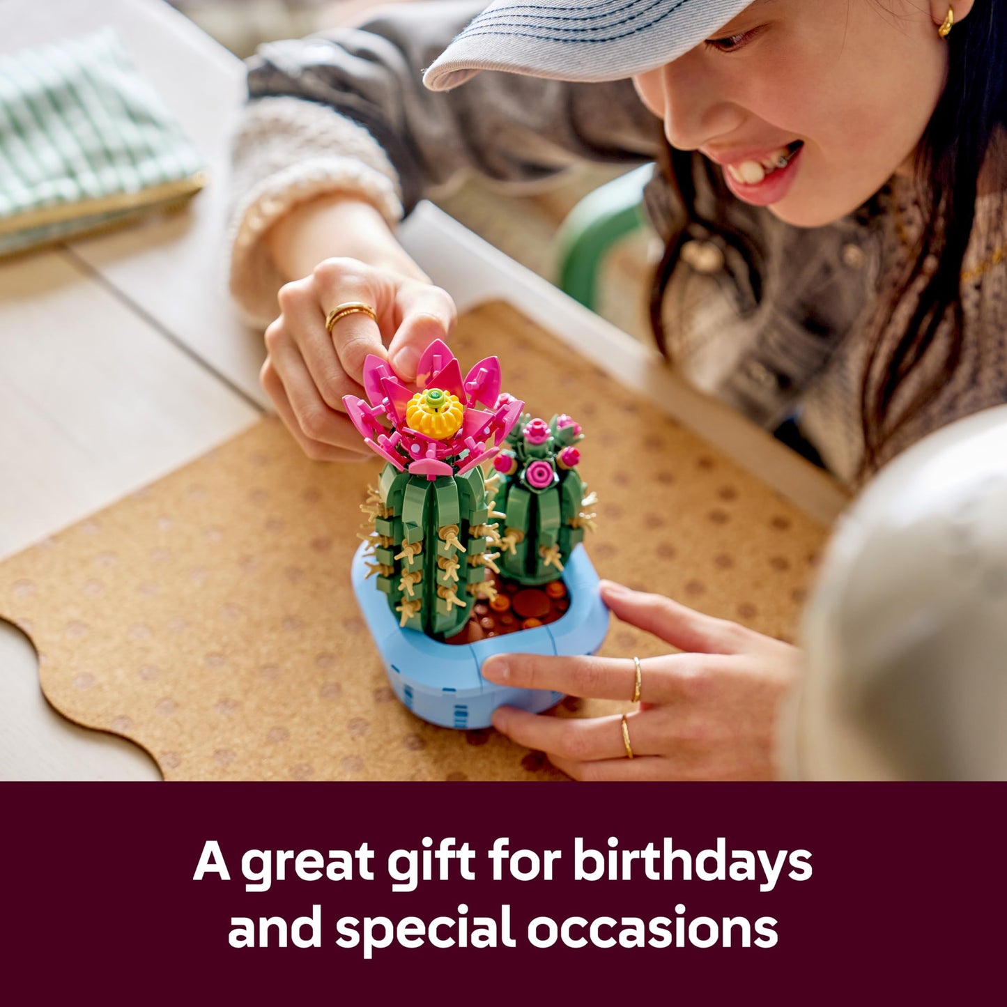 LEGO 11509 Botanicals Flowering Cactus - Artificial Potted Plant Set with 2 Cacti & Faux Flowers