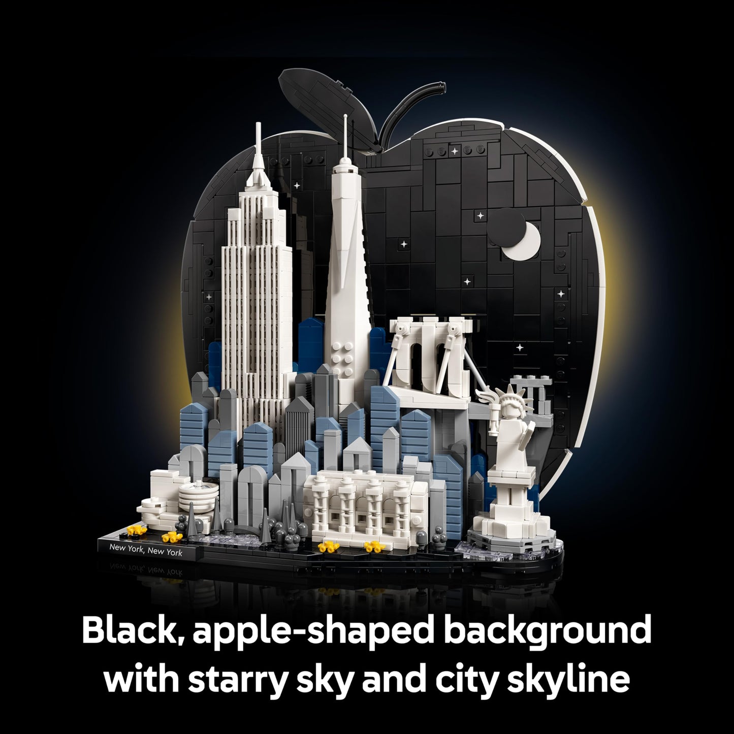 LEGO 21066 Architecture New York City – The Big Apple - Miniature Model Kit for Adults - 3D Shelf Decor w/Landmarks incl. Empire State Building & Brooklyn Bridge