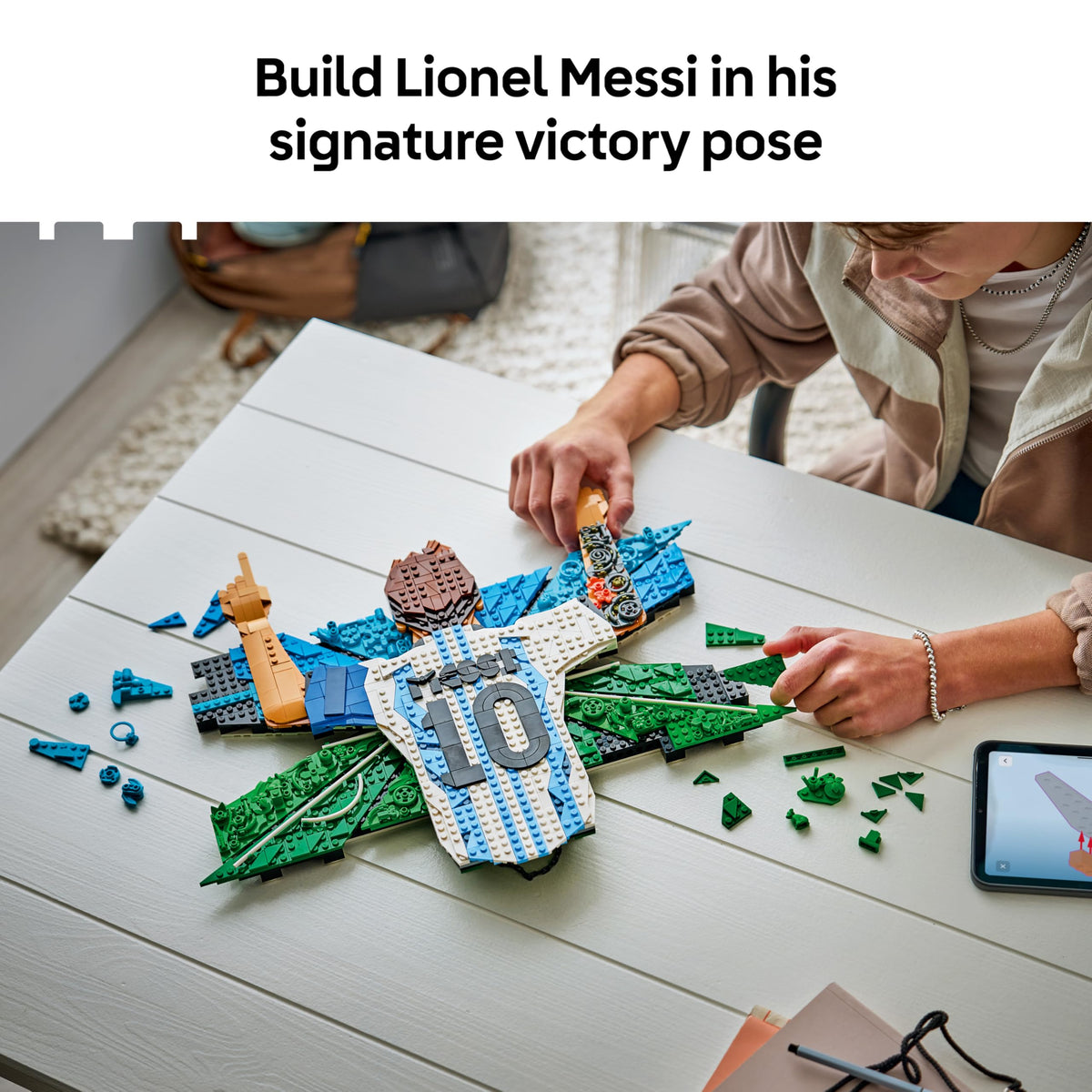LEGO 43018 Editions Lionel Messi – Celebration - 3D DIY Wall Art Set for Kids' Bedroom Decor