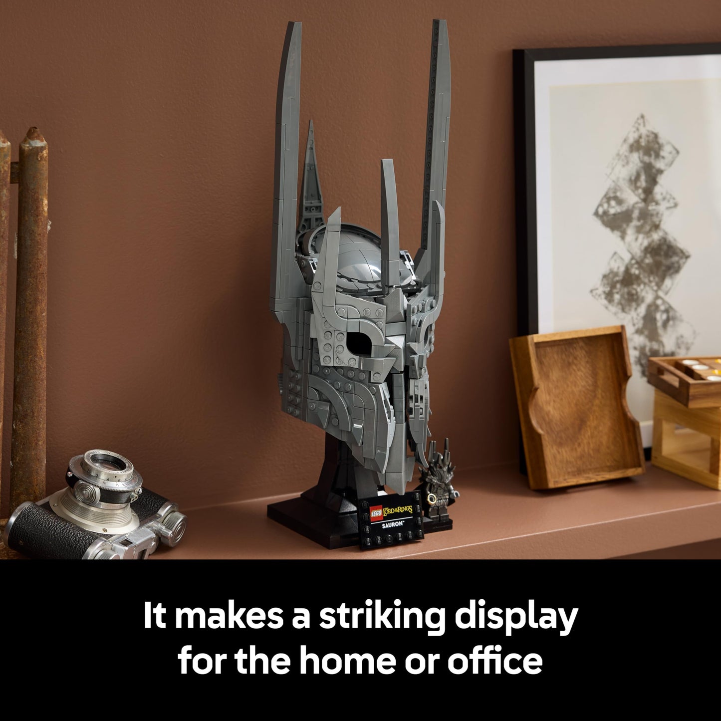 LEGO Icons The Lord of the Rings: Sauron's Helmet - Display Model Kit for Adults - incl. the One Ring & a Collectible Minifigure - DIY Gift Idea for Movie Fans - 11373